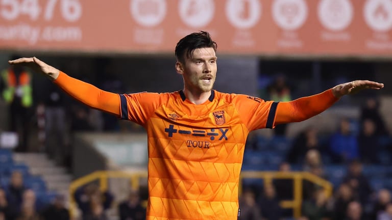 'We tried a lot' - Championship boss sheds light on Kieffer Moore chase